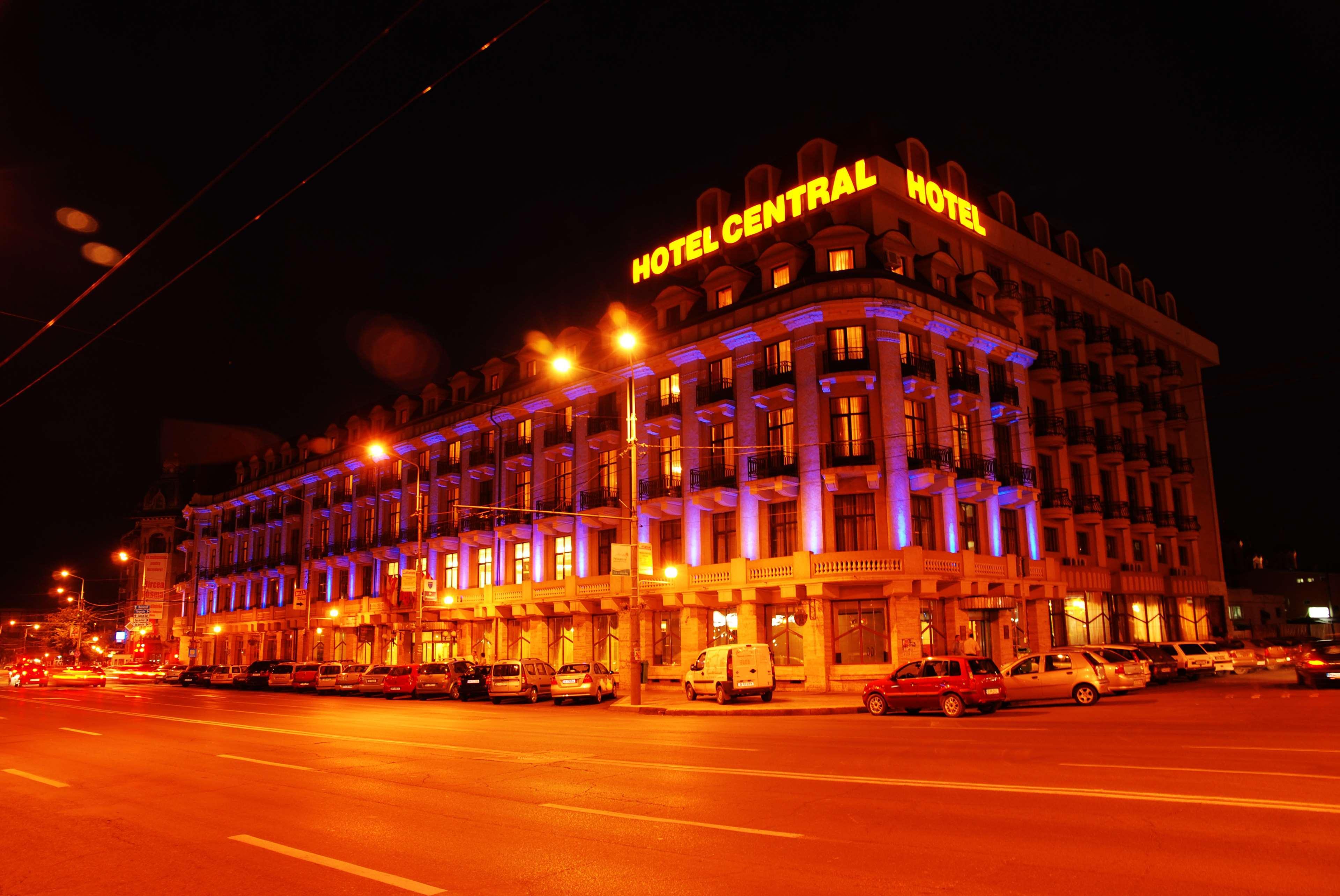 Hotel Central Ploieşti Exteriér fotografie
